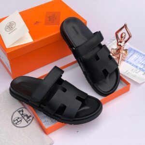 Hermès Chypre Sandals – Iconic Luxury Comfort | Levonteluxe