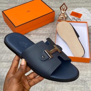 Hermès Izmir Sandals | Levonteluxe